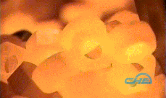 鋼材加熱后沖孔切割 鋼材加熱后沖孔切割